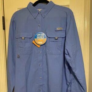 Columbia Women's Light Blue Button-Up Shirt